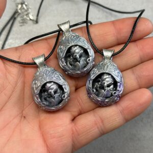 Pandragons egg silver/purple